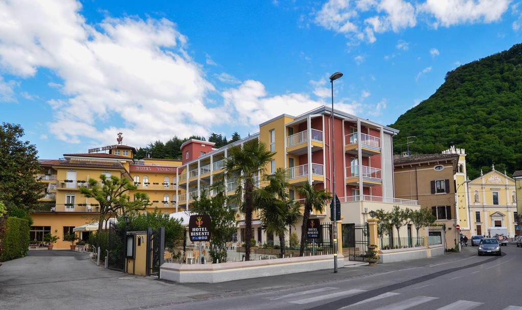 Hotel Bisesti ***S Garda  Zewnętrze zdjęcie