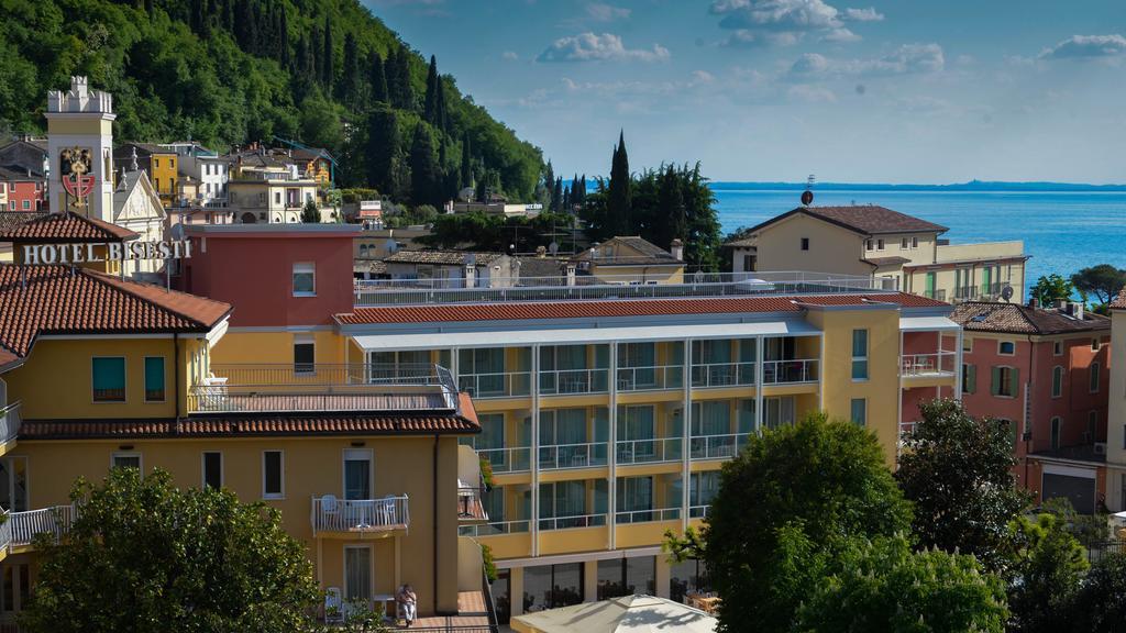 Hotel Bisesti ***S Garda  Zewnętrze zdjęcie