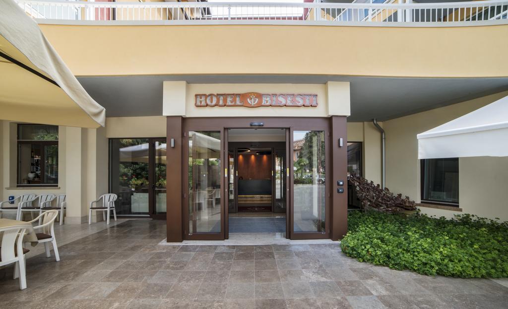 Hotel Bisesti ***S Garda  Zewnętrze zdjęcie