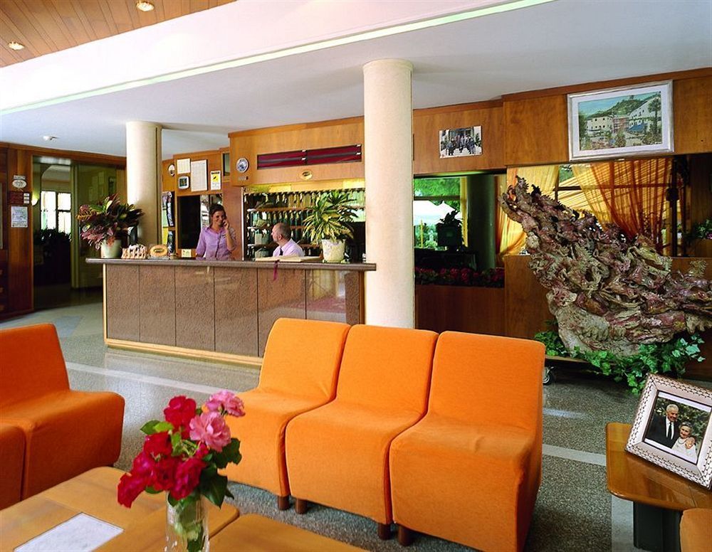 Hotel Bisesti ***S Garda  Zewnętrze zdjęcie